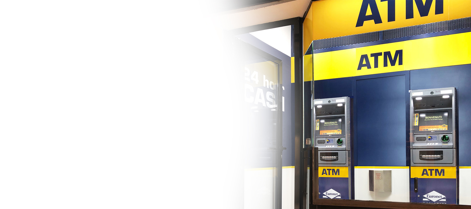 Un ATM Euronet può apportare benefici alla tua attività e fornire ai clienti un comodo accesso ai contanti.
